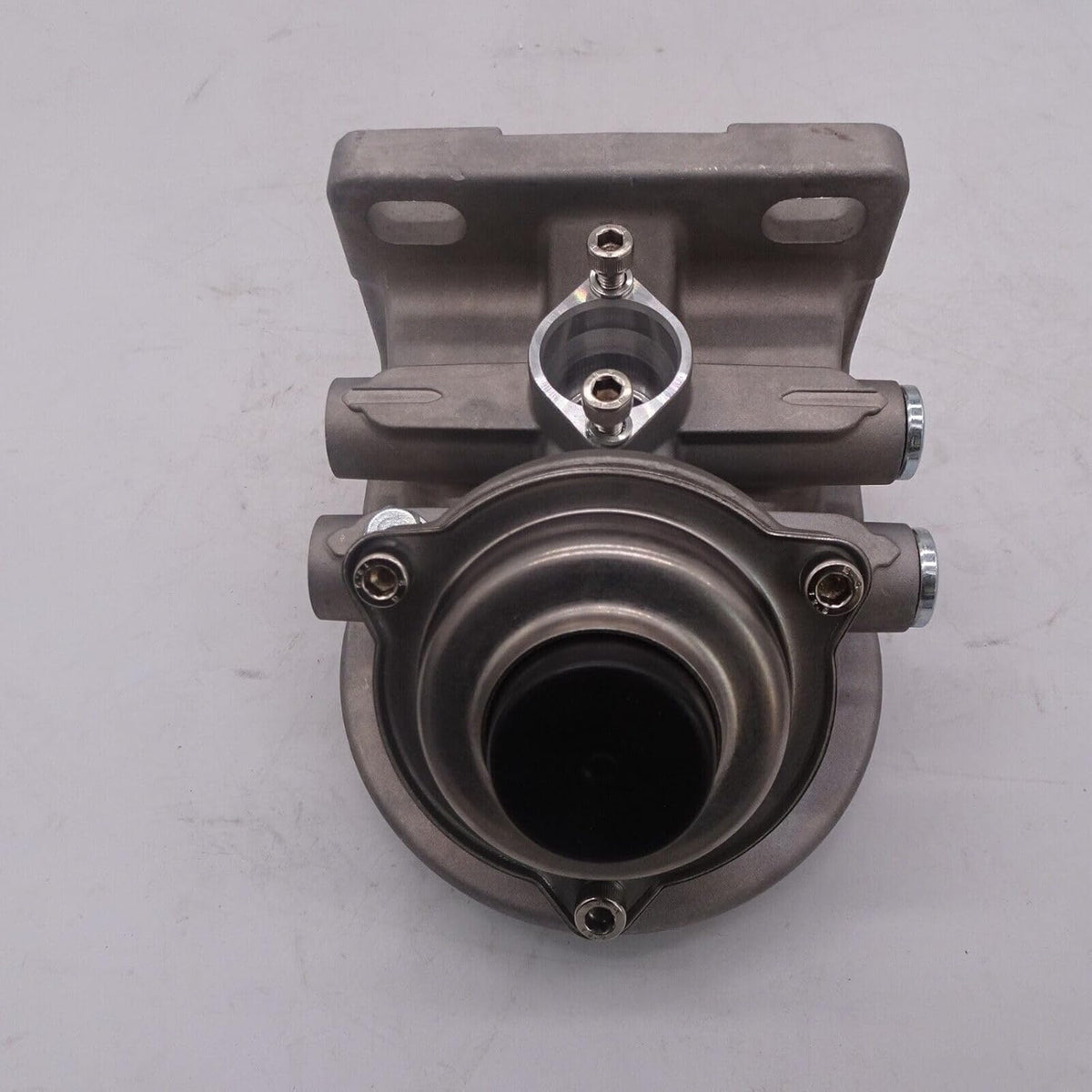 ya 11 9.14 zhengce Fuel filter base FS53016 filter aluminum for SEATing