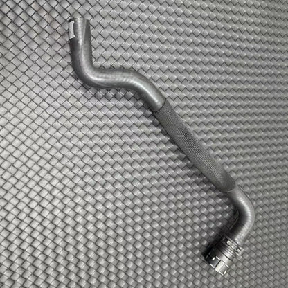ya 11 9.14 baidiCoolant Hose for Audi for Q5 2009-2012 8R0819371E