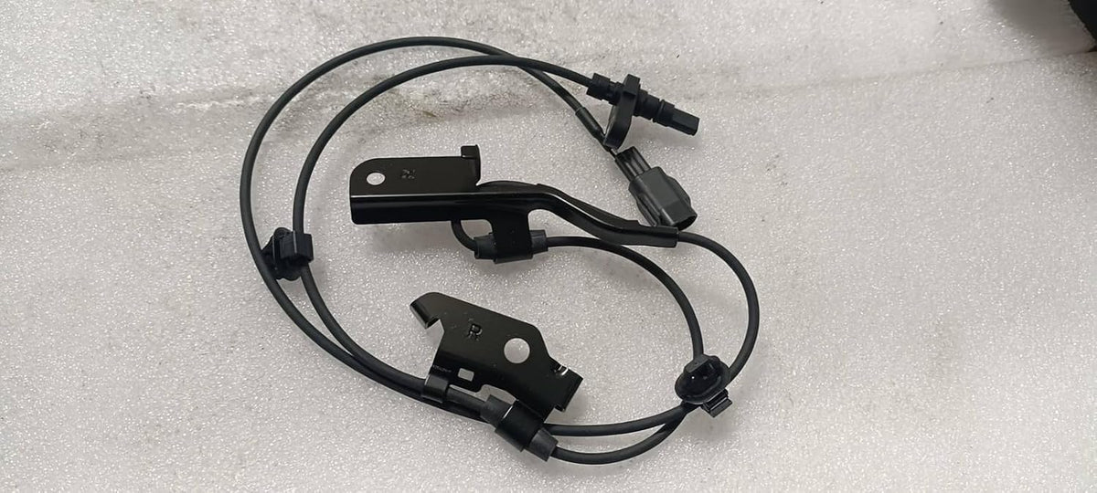 ya 9 10.24 ABS Front Right Wheel Speed Sensor for Lexus NX200t NX300 NX300h 15~20 2.0L 2.5L