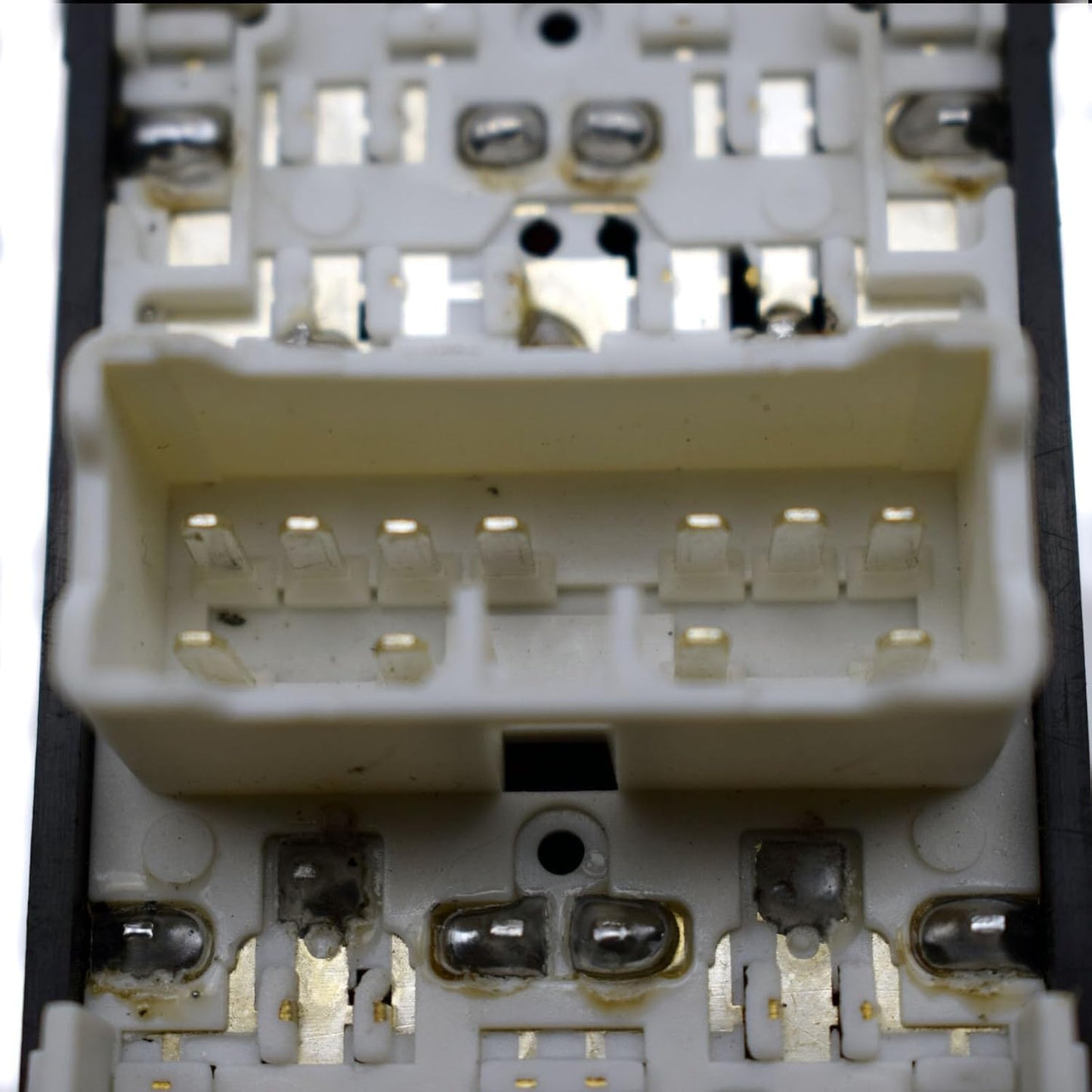 ya 4 8.8.2 202005158 Electric Power Window Master Control Switch for Chevrolet Aveo Pontiac