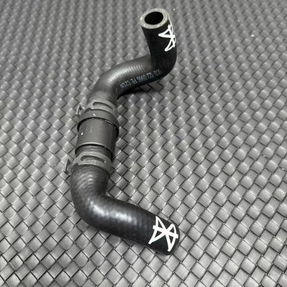 ya 11 9.14 baidiSuitable for VW CC 35 engine coolant hose 3C0122096G-