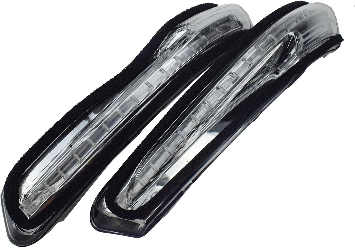 ya 9 10.24 A pair of indicator flashing rearview mirror turn signal lights suitable fo