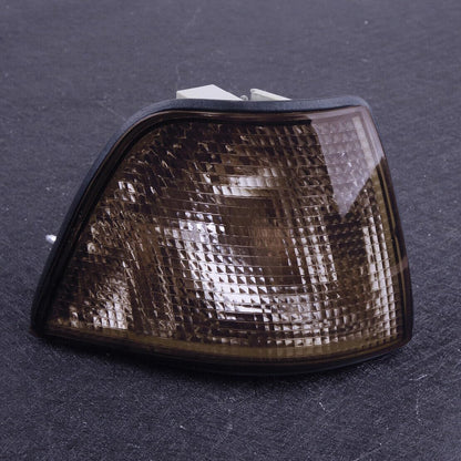ya 4 8.24 baidi Right Smoking Corner Turn Signal Light Fits for BMW E36 3 Series 4 Door 328i Acc. 