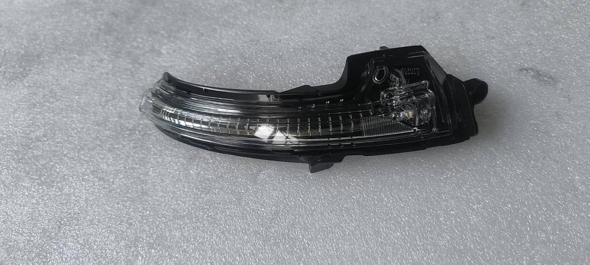 ya 11 9.14 baidiSide Turn Signal Lh for Nissan 26165-6LA1A 261656LA1A