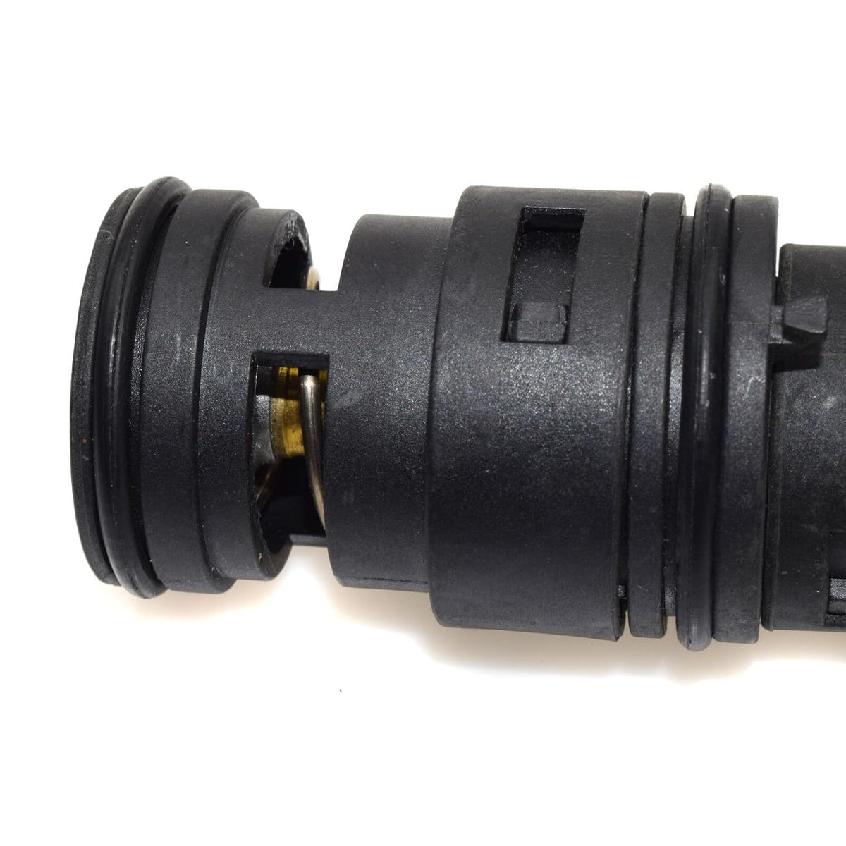 ya 6 8.14 Oil Cooler Expansion Tank Thermostat Suitable for BMW E46 X3 X5 E53 Z4 3X 17111437362