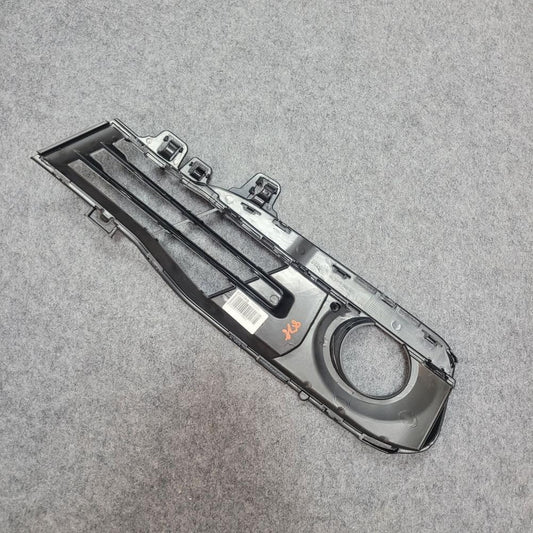 ya 4 8.10 Fog Light Trim for BMW 330i 2017-2018