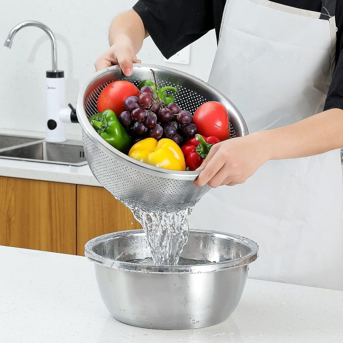ya 14 9.20 baidi 304 Stainless Steel Microporous Strainer, 2-Quart Capacity, with Mixing Bowl (2)-1
