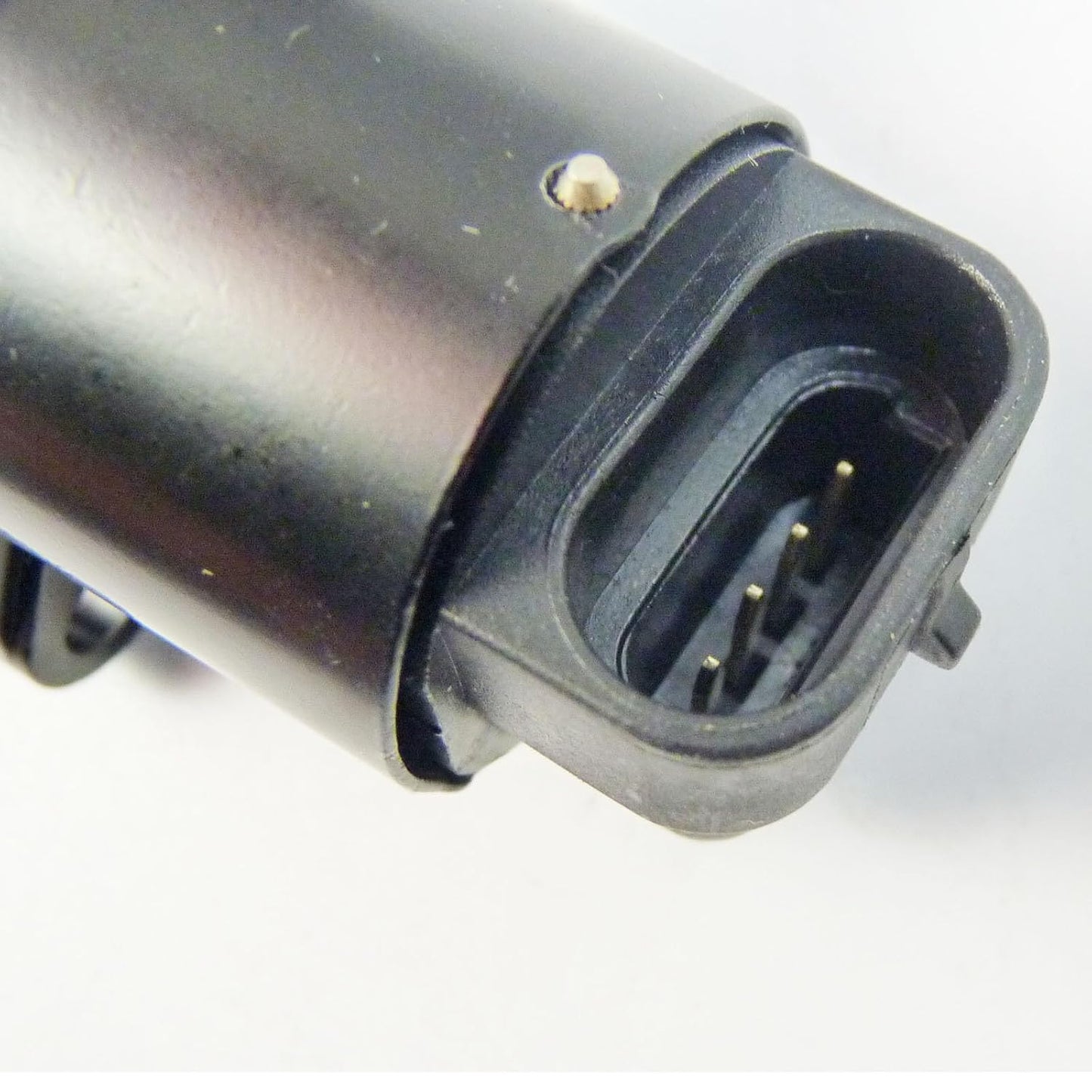 ya 2 8.15 Idle Air Control Valve IAC Idle Motor Suitable for Renault Clio Espace Laguna