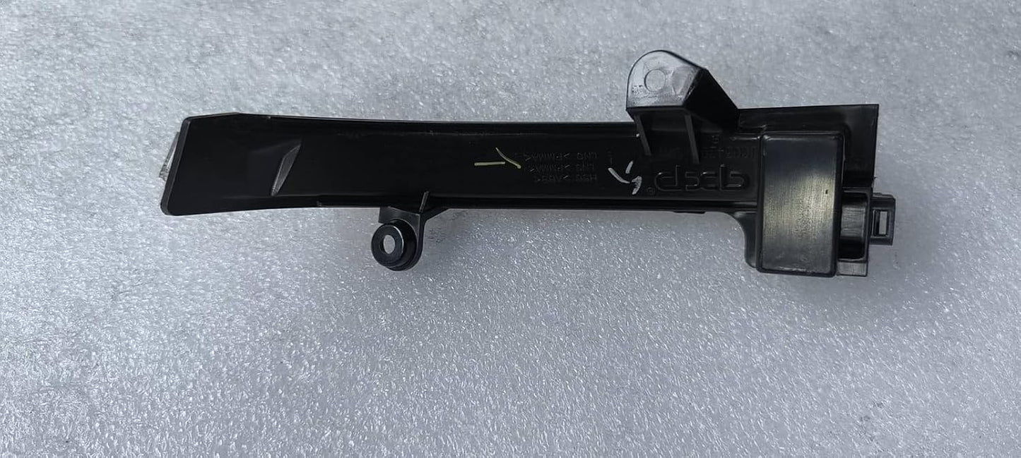 ya 6 8.24 baidi Side Turn Signal Rh for Nissan 26160-6CA0A 261606CA0A