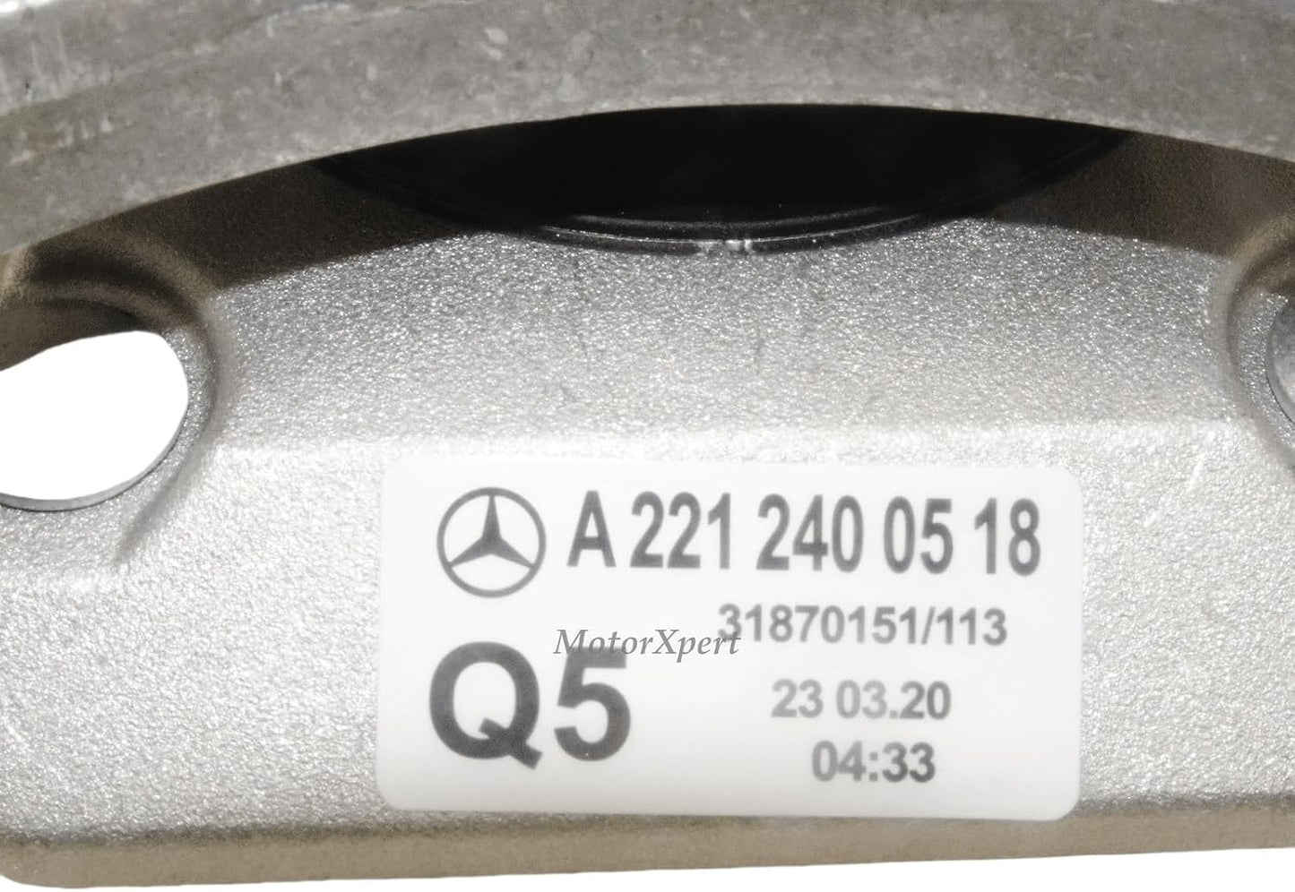 ya 2 8.15 2212400518 Transmission Mount OE for Mercedes E350 E400 E500 E63 AMG 250CDI