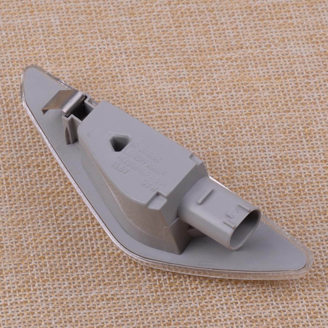 ya 4 8.14 Left fender side mark turn signal light 63137171007 suitable for BMW X3 X5 E70 E71