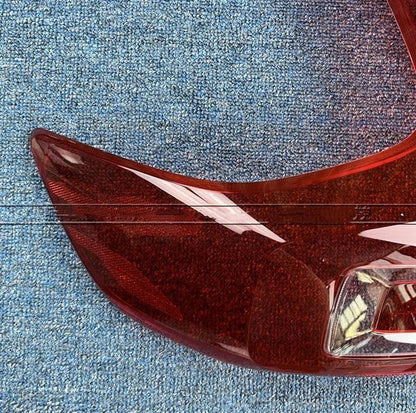 ya 4 8.10 Fits for Volvo XC40 2019-2023 Left rear taillight lens cover replacement driver