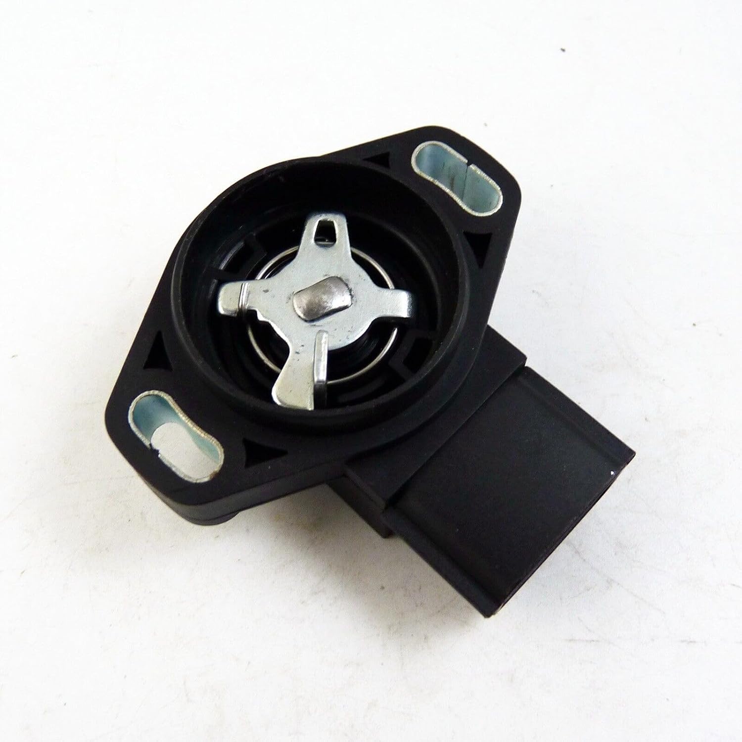 ya 2 8.15 TPS Throttle Position Sensor Control 22620-31U01 Suitable for Nissan D21 for Infiniti 