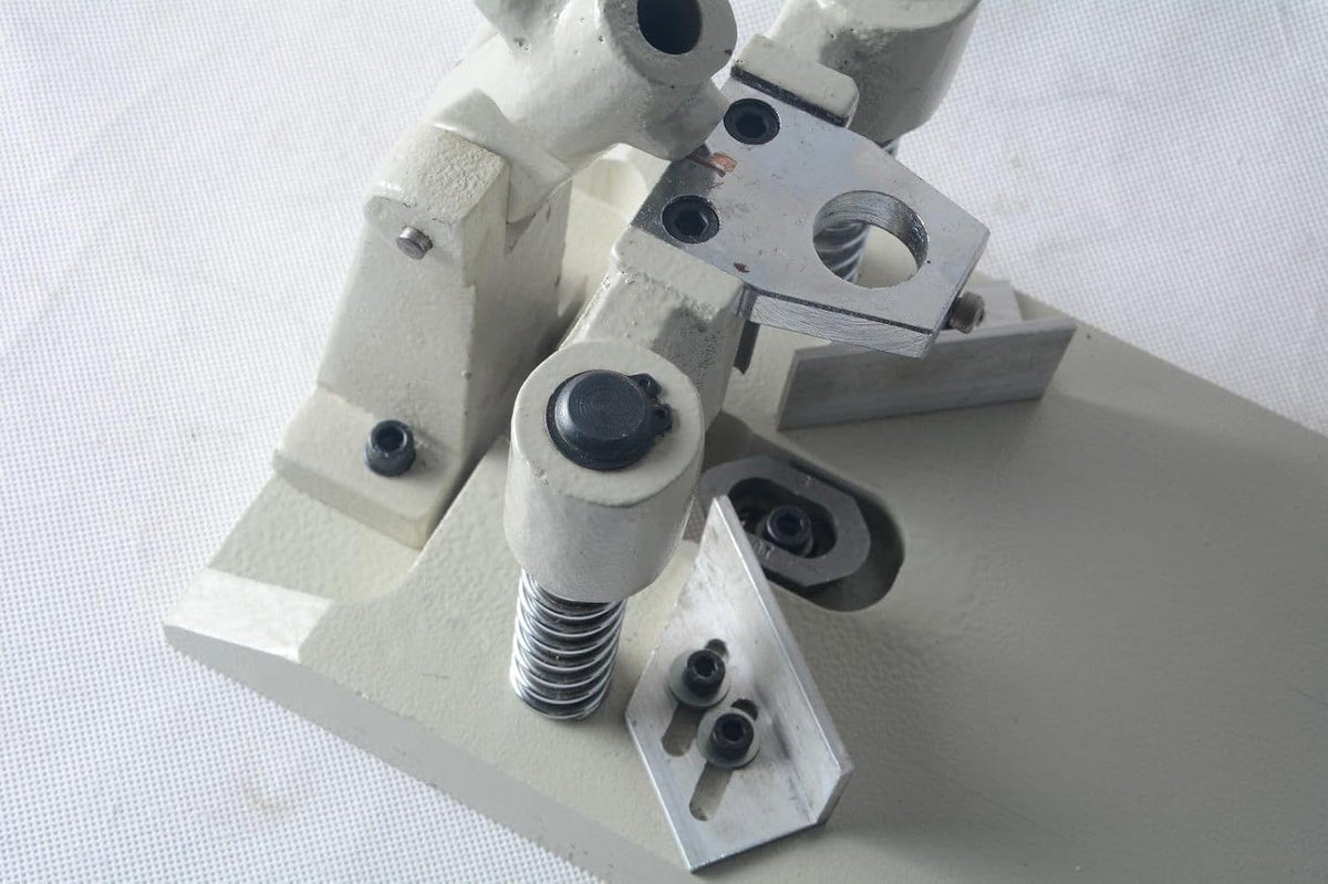 ya 16 10.20 baidi Heavy Duty Corner Cutter with 2 Dies Round Corner Machine with Dies R8 & R10