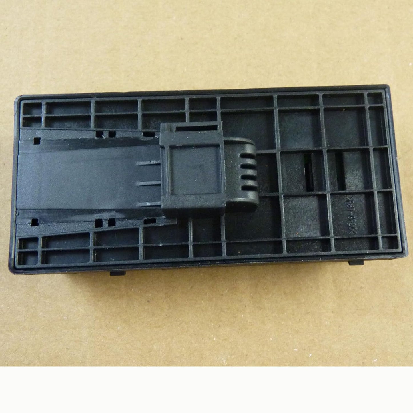 ya 4 8.8.2 Master Power Window Control Panel Switch Suitable for Audi A4 B6 B7 Sedan 8ED959851 