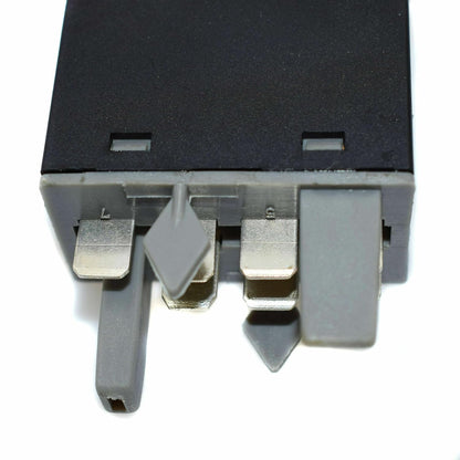 ya 4 8.8 Suitable for VW Passat 1998-2005 3B0953235B 3B0953235D01C C000 Hazard Flash Switch