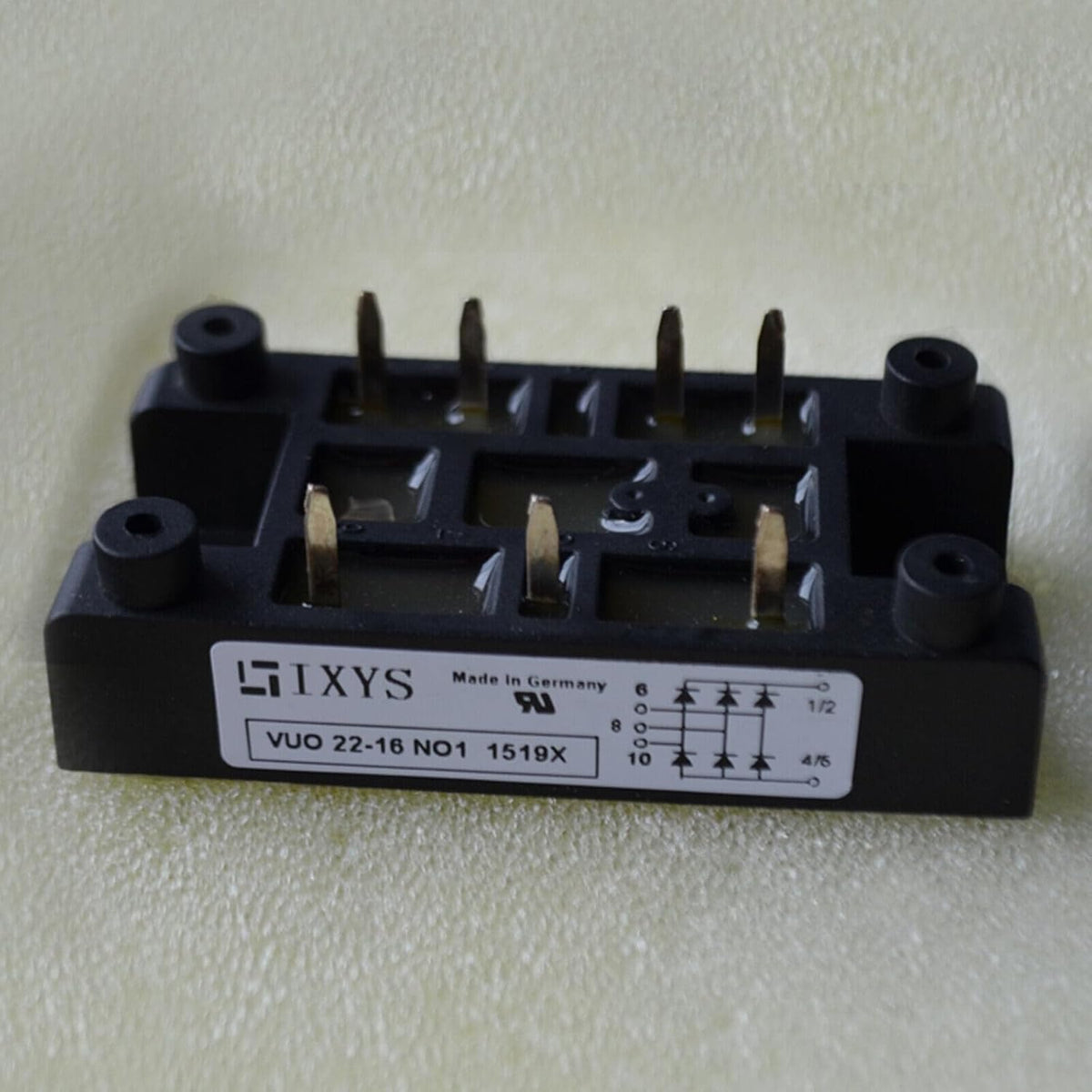 ya 16 10.20 baidi 1PCS New Power Module Supply VUA22-16NO1#W7-