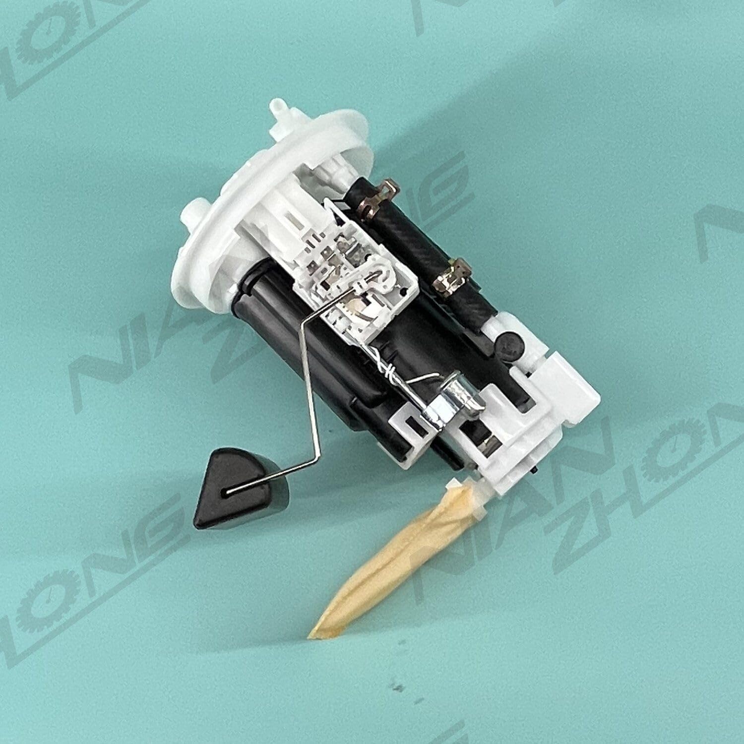 ya 8 8.24 baidi Fuel Pump Assembly MR404163 for Mitsubishi Space Runner Wagon N50 2.0