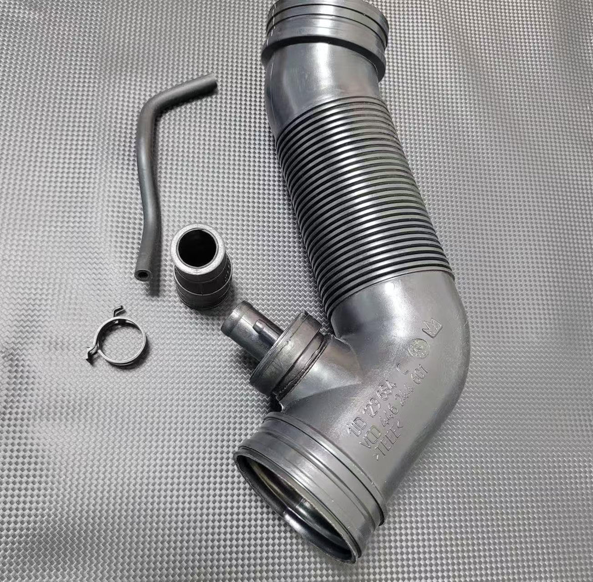 ya 10 9.16 baidi 1 PC 1J0129684 Air Intake Tube Hose for VW MK4 for JETTA for Golf 2003-2004