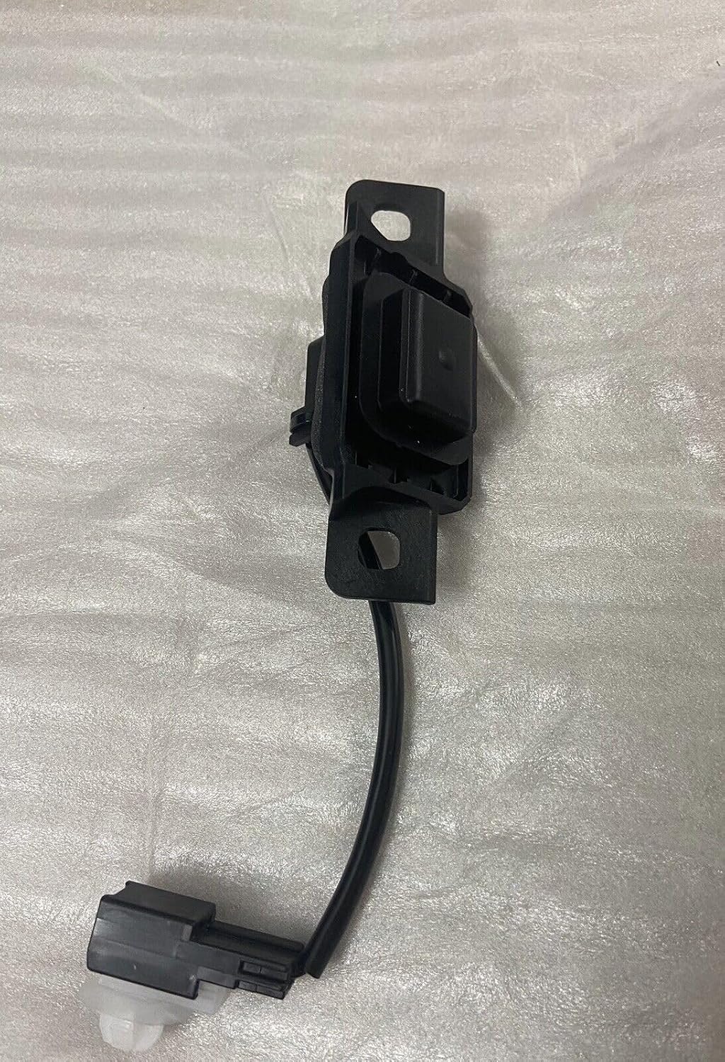 ya 4 8.8 for Toyota for Camry for Avalon Trunk Release Switch Button 84945-06020