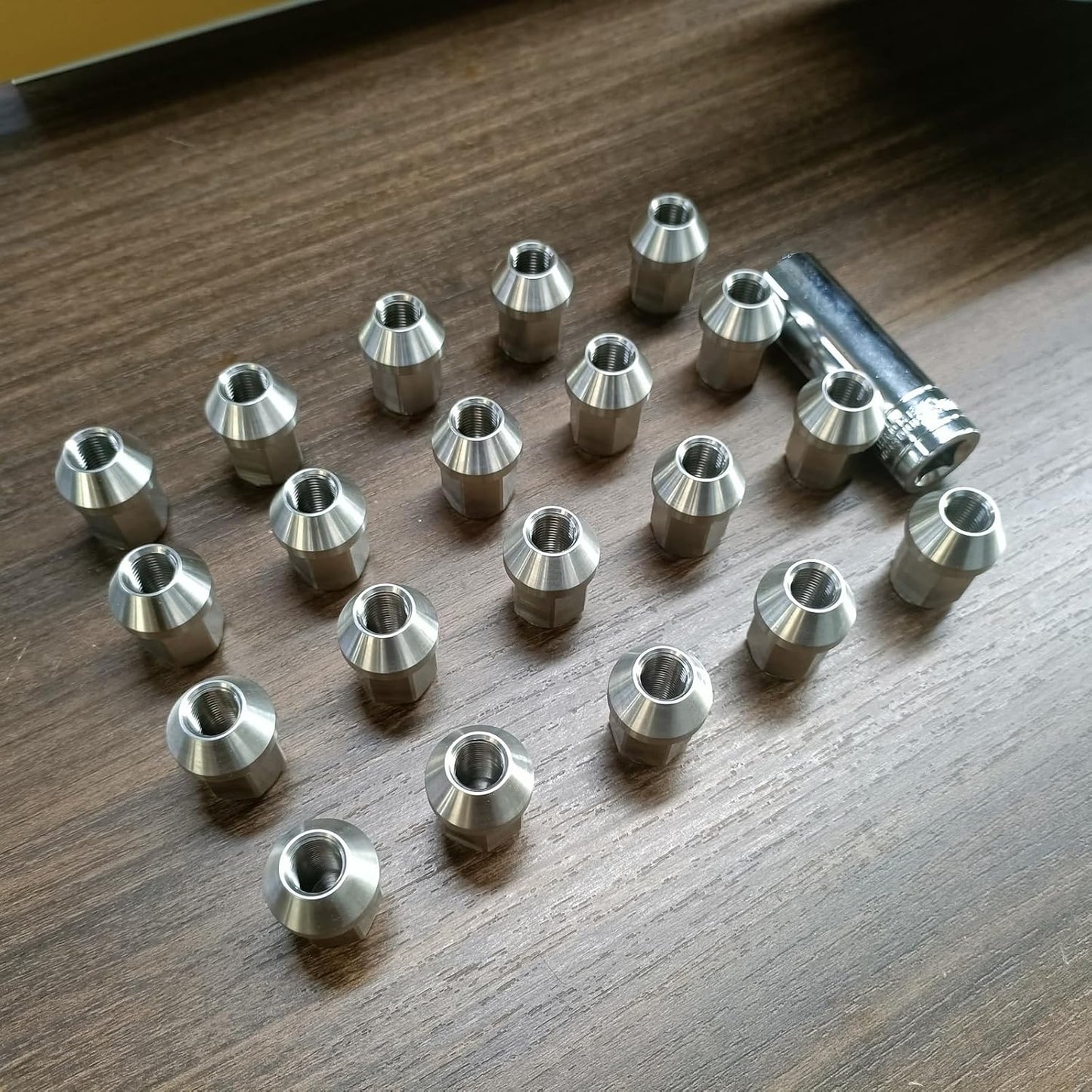 ya 5 8.10 20 Pack M12x1.25 Lug Nuts Wheel Nuts Lug Nuts 19mm Hex 35mm High Stainless Steel
