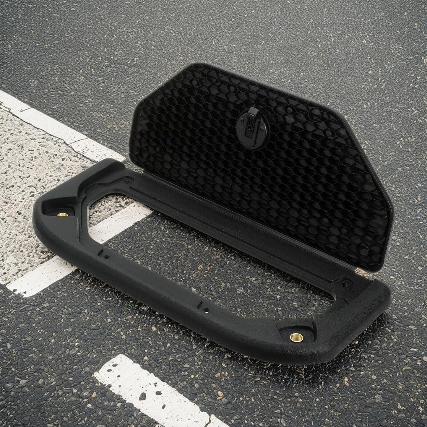 ya 4 8.10 Storage Box Lid Cover Plastics Black for Dodge for Ram 2019-2025 5YM17TX7AE