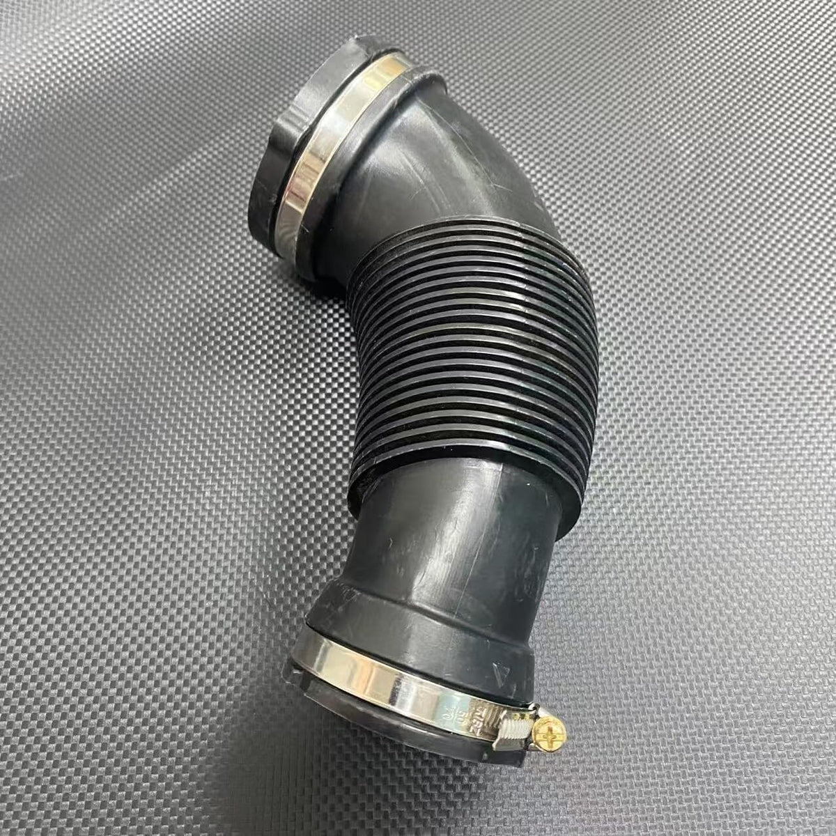 ya 10 9.16 baidi 06H129629J Air Intake Tube for Audi A4 15