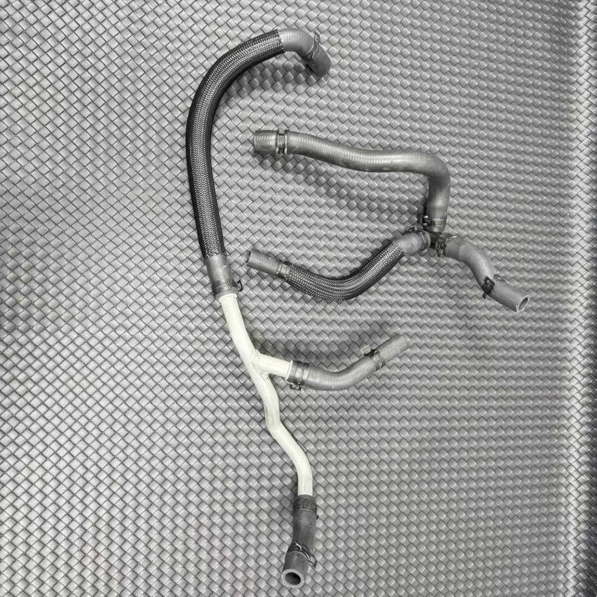 ya 11 9.14 baidi55038040AJ Heater Supply & Return Hose for Dodge Durango 11-15