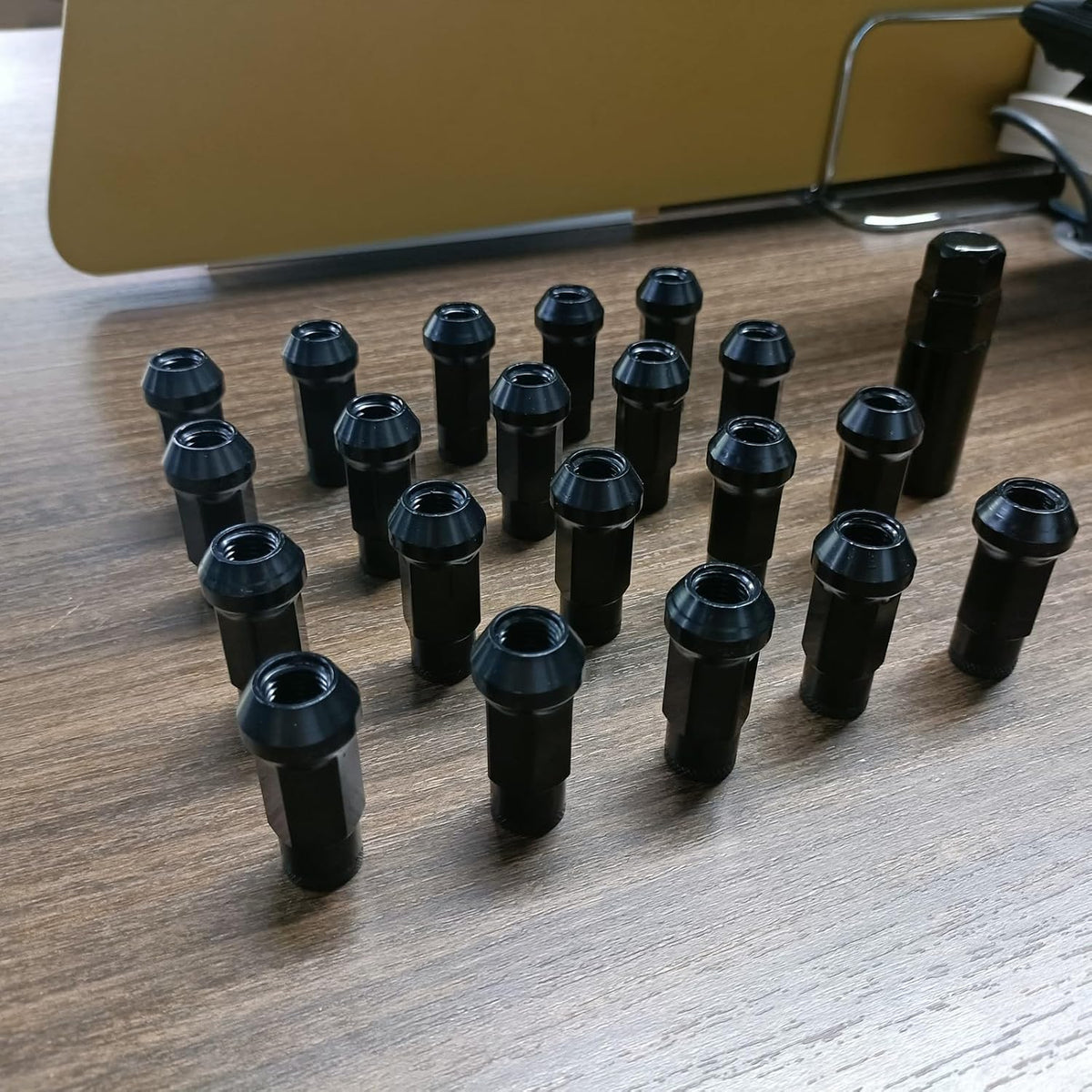 ya 10 9.16 baidi 20Pcs M12x1.25 Car 48mm Open End Lug Nut Set Steel Wheel Nut Bolts w/Socket