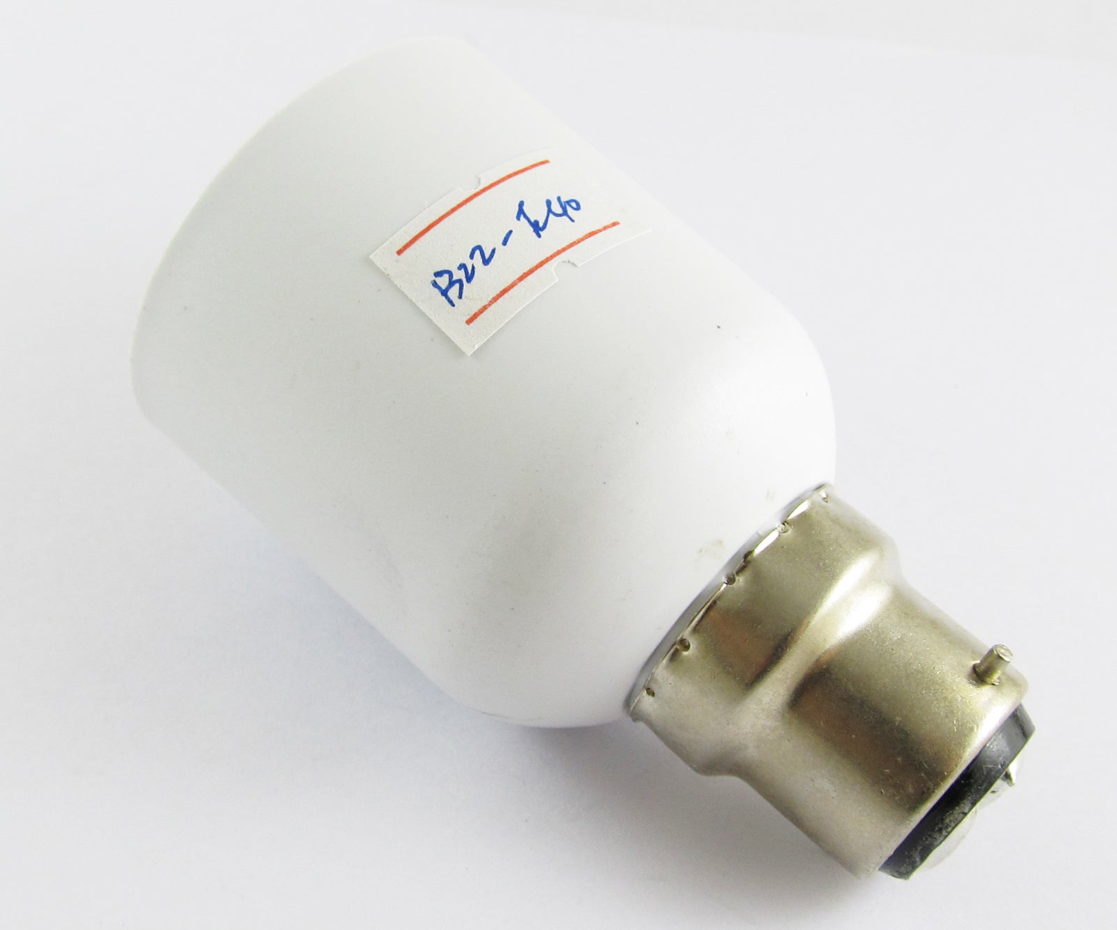 ya 14 1pc B22 Male to E40 Female Socket Base LED Halogen CFL Light Bulb Lamp Adapter