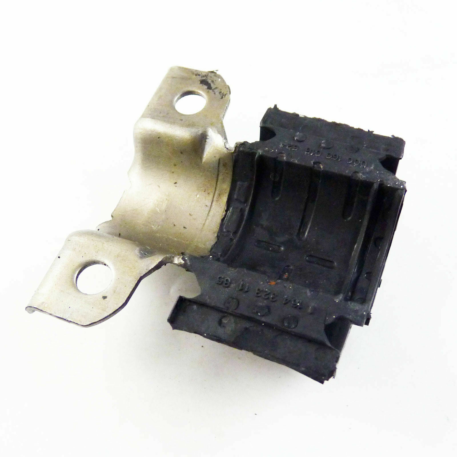 1643231185 Front rocker bushing bracket for Mercedes-Benz ML320 ML550 W164