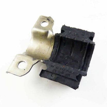 1643231185 Front rocker bushing bracket for Mercedes-Benz ML320 ML550 W164