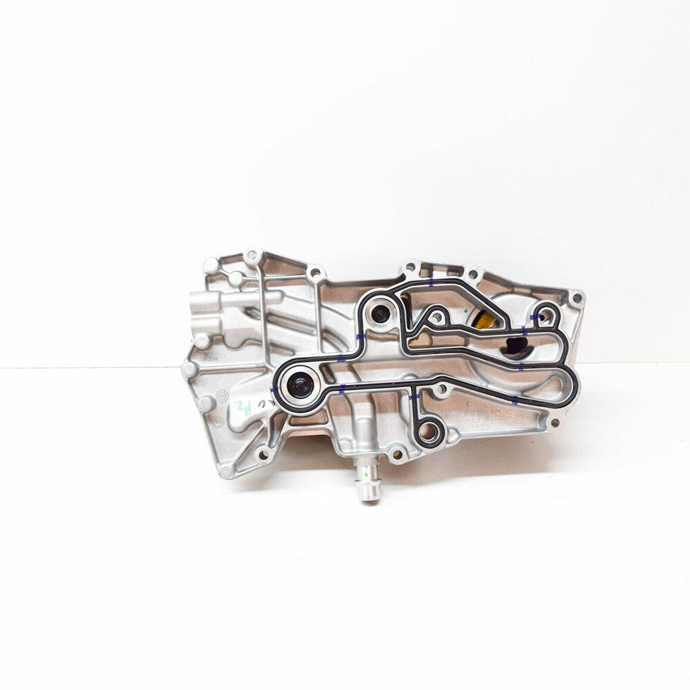 ya 5 8.7 Oil cooler for Range for Rover 02-14 for Range for Rover Sport 4.4L V8 Diesel LR022895