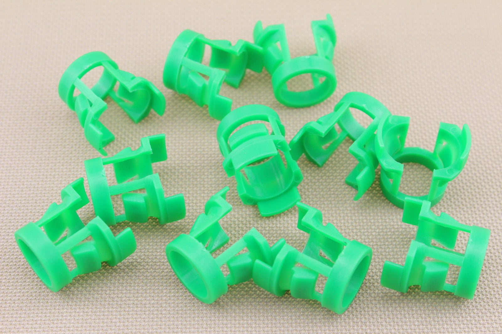 ya 1 8.5.1 10-pack cooling hose fixing clip 9485149 for Volvo C70 S60 S80 V70 S70 XC70