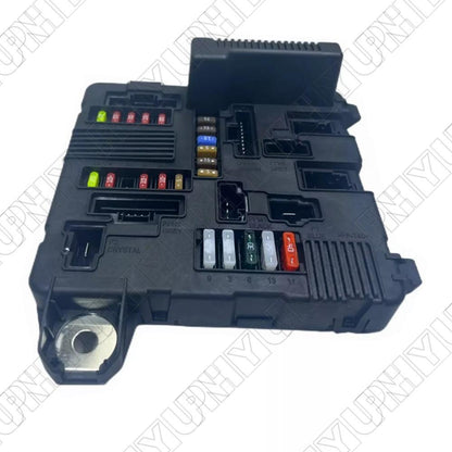 ya 5 8.7 8200306032 Replacement Engine Fuse Box Module for Renault Megane II Scenic II