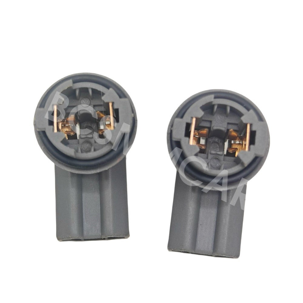 ya 27 6.21 Car Taillight Lamp Bulb Socket 81275-12501 Fit for Toyota RAV4 2013-2016 2.5L