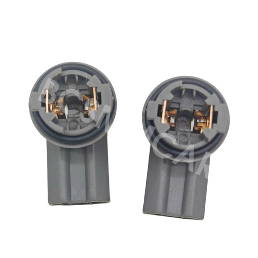 ya 27 6.21 Car Taillight Lamp Bulb Socket 81275-12501 Fit for Toyota RAV4 2013-2016 2.5L