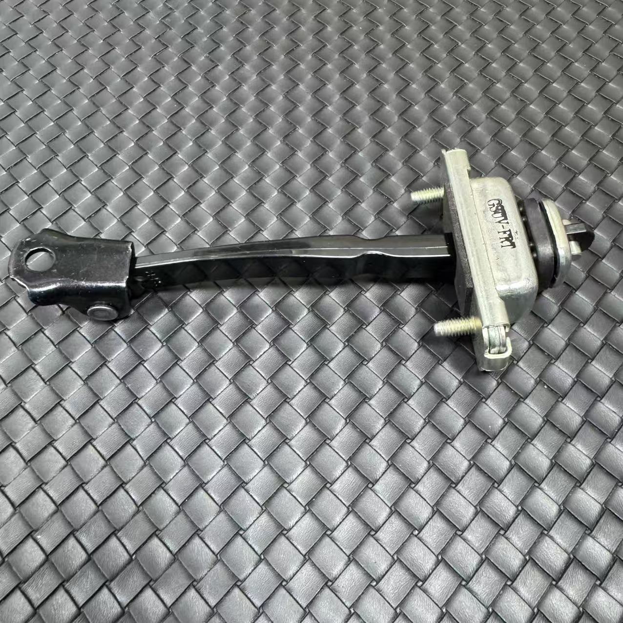 ya 11 6.6 Front Door Check Link for Chevrolet Trax 2015-2022