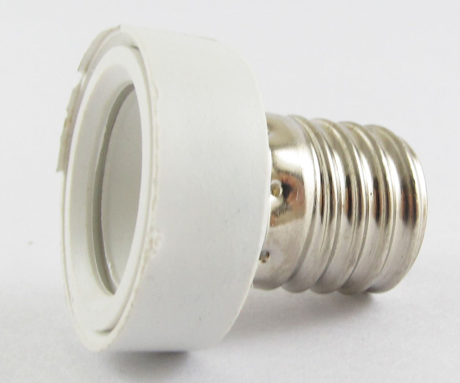 ya 14 1pc E17 Male to E12 Female Socket Base LED Halogen CFL Light Bulb Lamp Adapter
