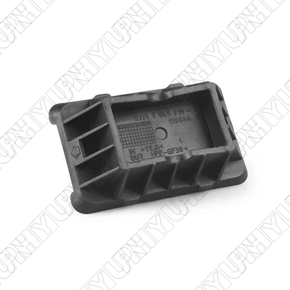 ya 5 8.7 51717065919 Car Jack Support Pad for BMW 5 Series E60 E61 X3 F25 F26 2003-2016