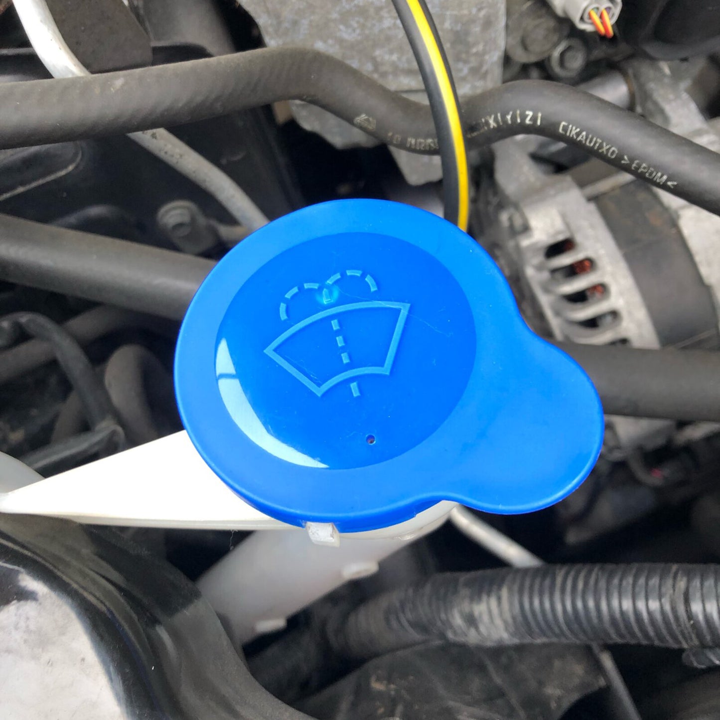 ya 12 5.21 Windscreen Washer Fluid Reservoir Bottle Cap # 28913JD00A for Nissan Dualis J10
