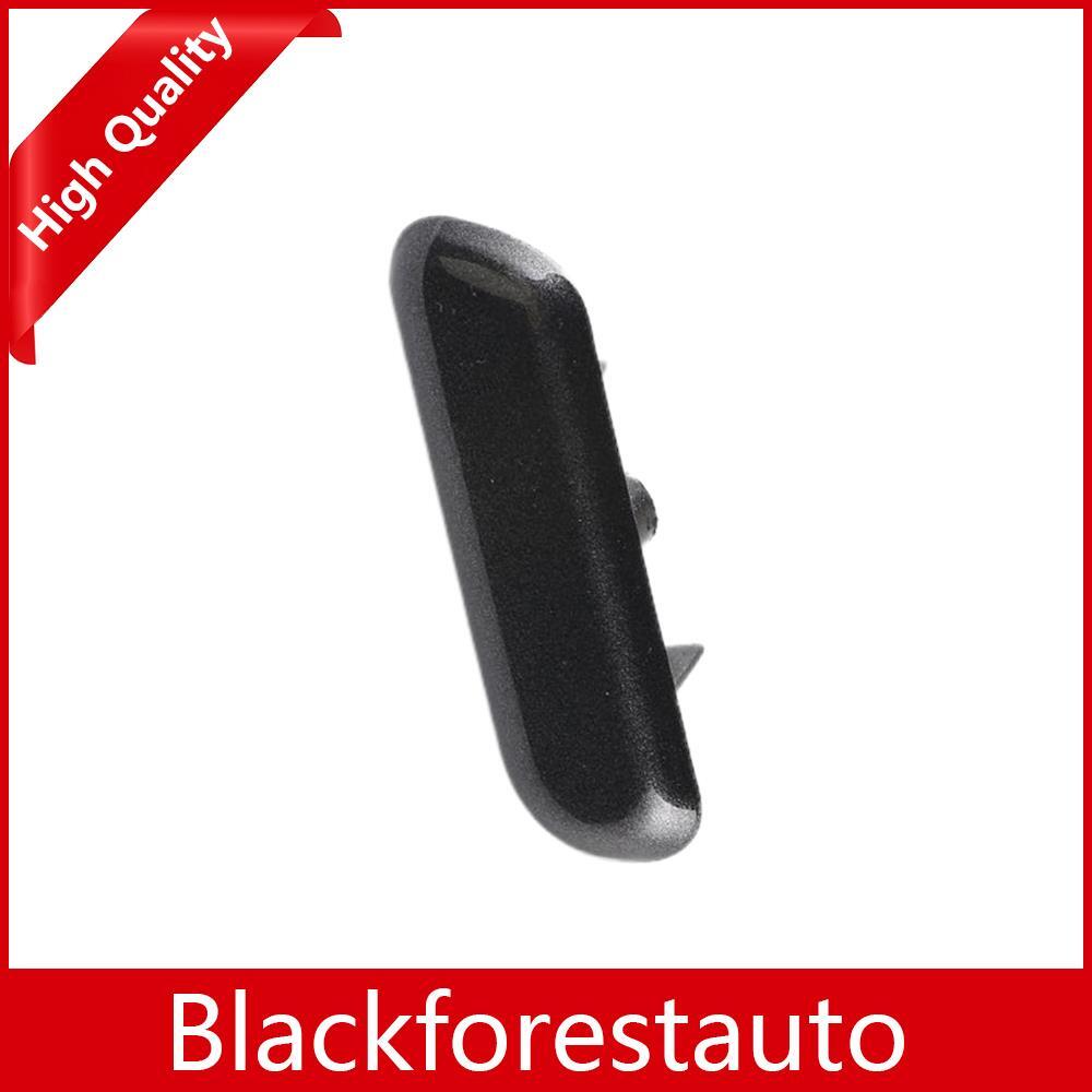 ya 27 6.18.2 Driver Side Headlight Washer Spray Jet Cover for Mitsubishi for Pajero Montero MK4