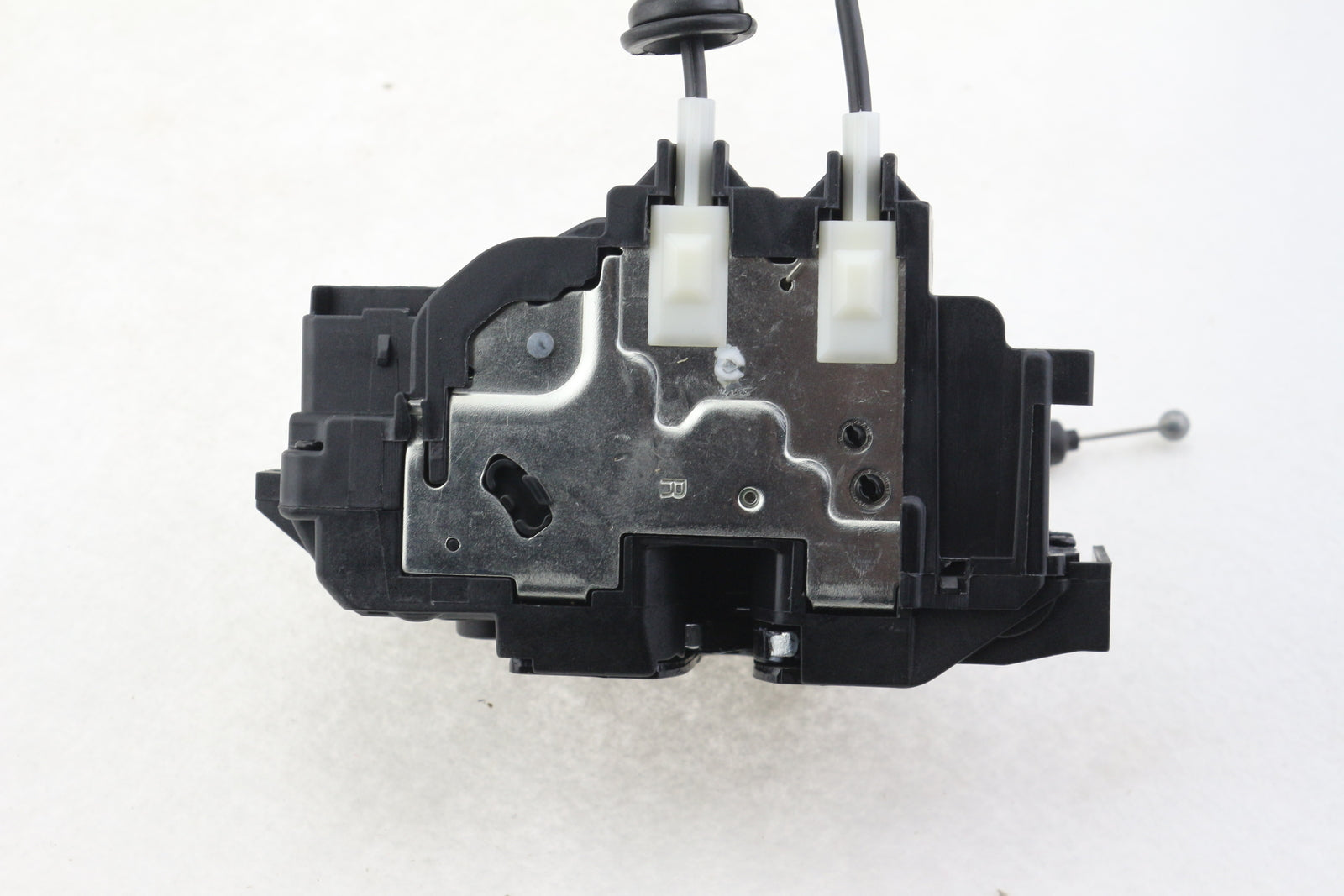 ya 5 8.7 Car front right door lock actuator 81320-3J040 for Hyundai Veracruz 2007-2012