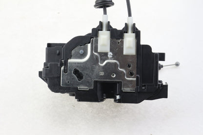 ya 5 8.7 Car front right door lock actuator 81320-3J040 for Hyundai Veracruz 2007-2012