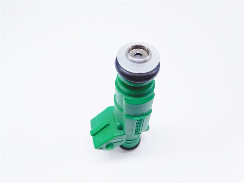 ya 1 8.5.3 4pcs 0280157109 for VW 2009 KOMBI 1.4 8V Fuel injector nozzle