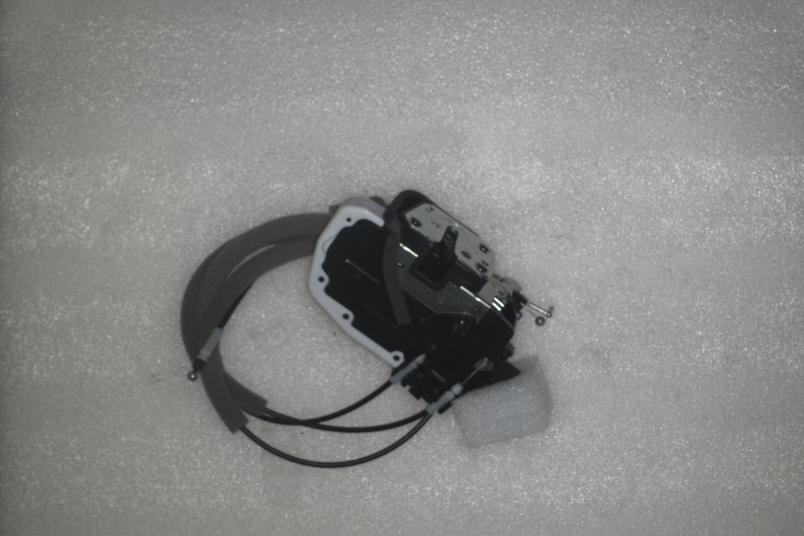 ya 7 6.10.2 Door Lock for Nissan 82500-JN00A 82500JN00A