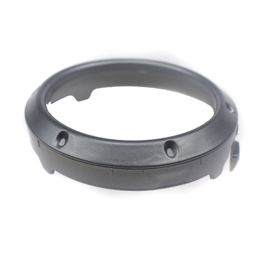 ya 1 7.4 TO1038161 is suitable for Toyota Highlander fog lights decorative driving lights