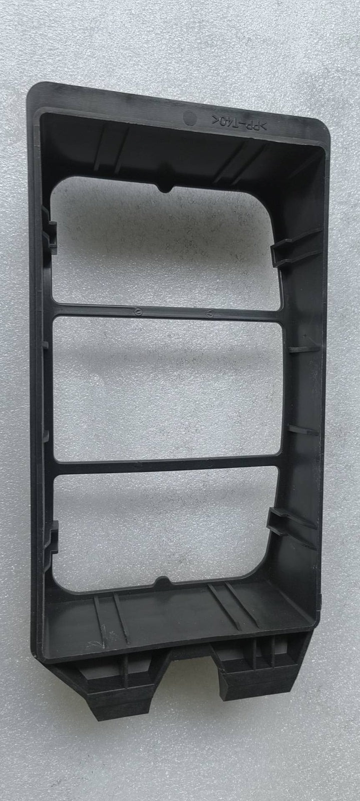 ya 5 8.7 Air Filter Box for Nissan 16563-ED000 16563ED000