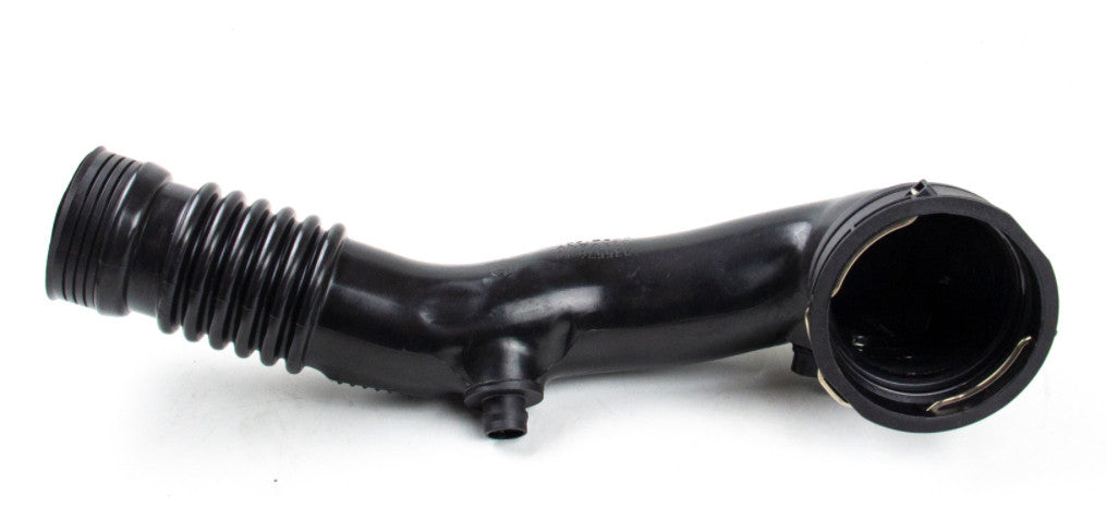 ya 5 8.7 New Rear Intercooler Pipe for BMW 640i 640iX X5 X6 13718626487