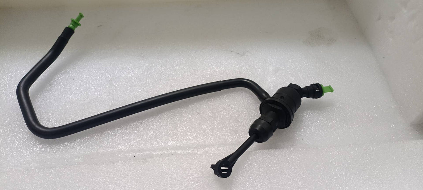 ya 5 8.7 Clutch Master Cylinder CM640190 30610-ED500